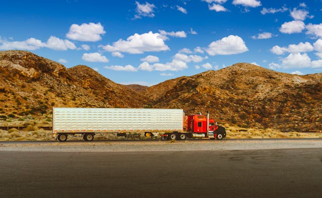 Fleet Vehicle Management Software for Trucking